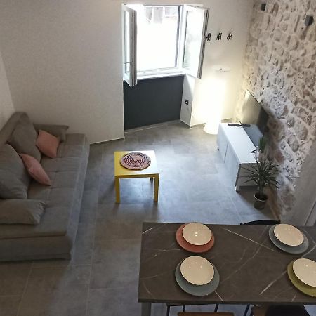 Grannyanny Apartment Šibenik Екстериор снимка